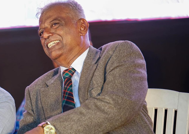 බීමතින් රිය පදවා අනතුරක් වළක්වා නොගැනීම - රවී සෙනෙවිරත්නට රු. 2,500ක දඩයක්