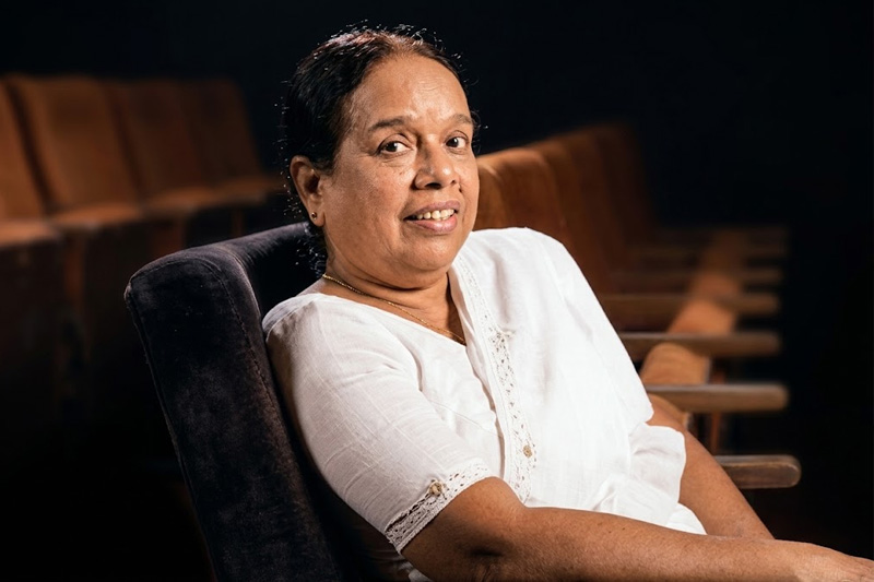 ආචාර්ය විශාරද නන්දා මාලනී මහත්මියගේ 83 වන ජන්ම දිනය අද